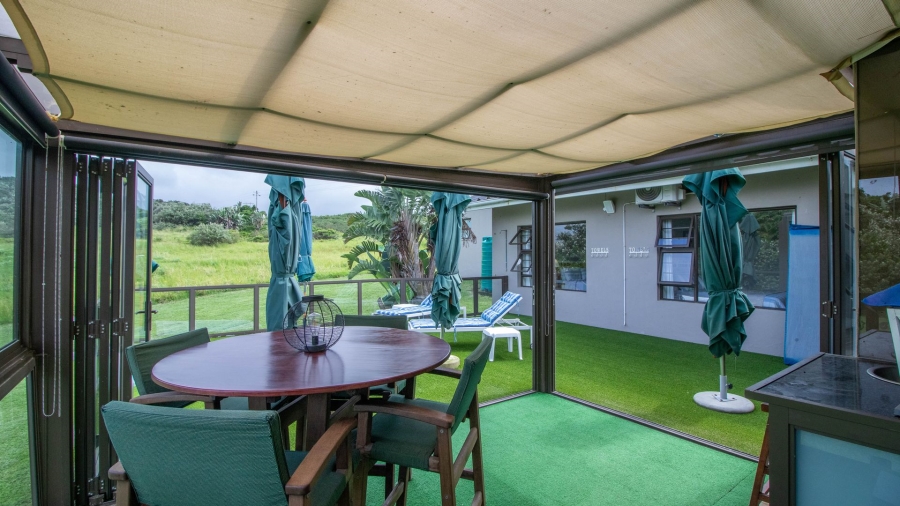 7 Bedroom Property for Sale in Marshstrand Eastern Cape